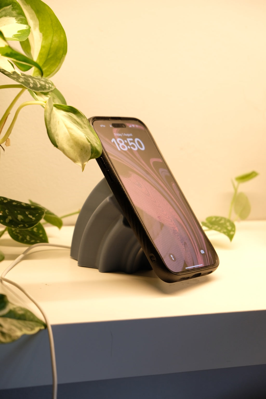 MagSafe Ladestation – Wireless Charger für iPhone V13